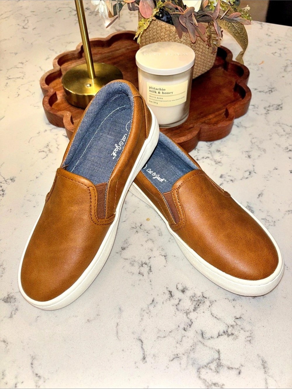 Cat & Jack Colby Slip-On Sneakers in Brown & White US 2 kids